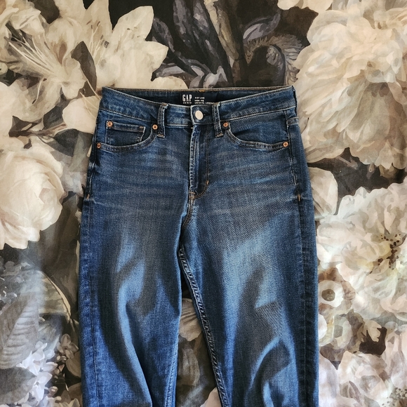 GAP 27L High Rise Jeans sz 4 - Picture 4 of 8